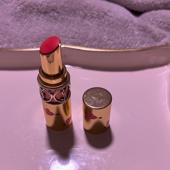 Yves Saint Laurent #15 Heart Edition Rouge Volupe Oil- In - Stick Lipstick - Picture 1 of 3